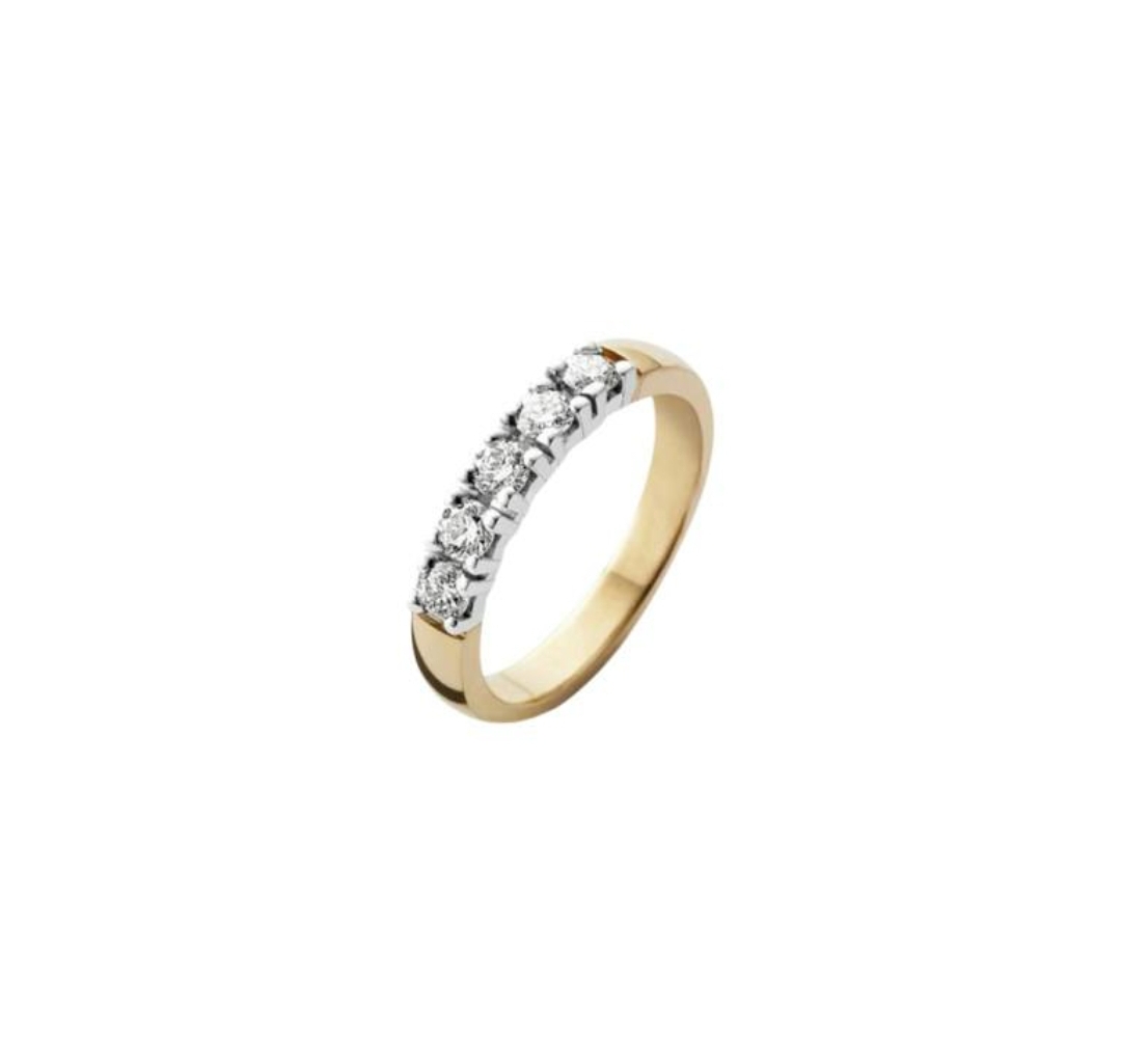 Deze ring van Louis Bros is vervaardigd uit 14 karaat bicolor en is gezet met 5 briljant geslepen diamanten met een totaalgewicht van 0.40 crt. 